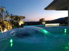 Appartement dernier étage avec spa privatif sur grande terrasse